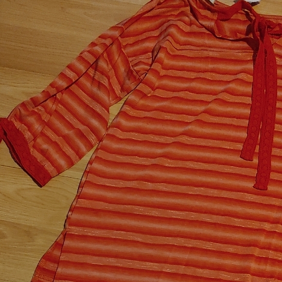 Weekend Suzanne Betro Red Striped Blouse Sz Med - Picture 6 of 8